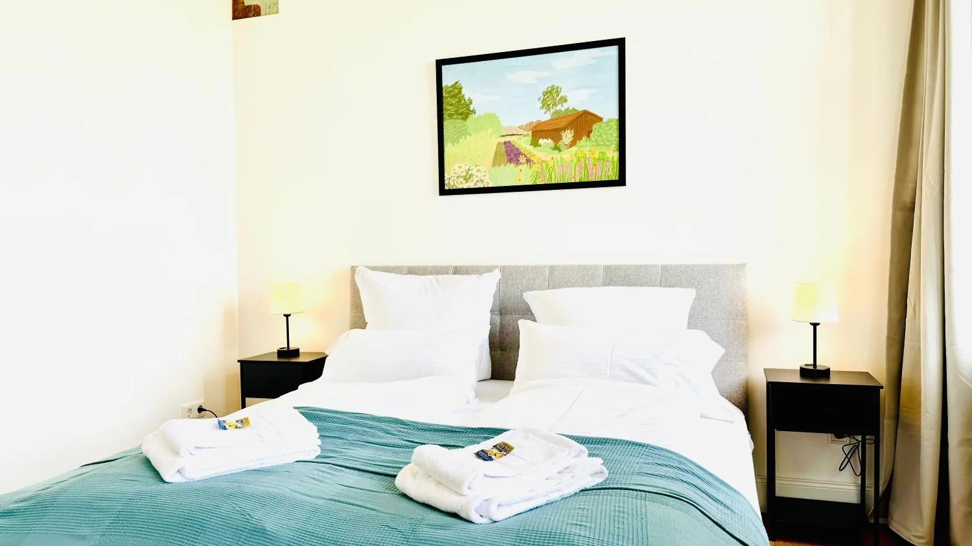 E&K Living - Design Apartments - Netflix - Audi - In Village - Free Parking Ingolstadt Aparthotel