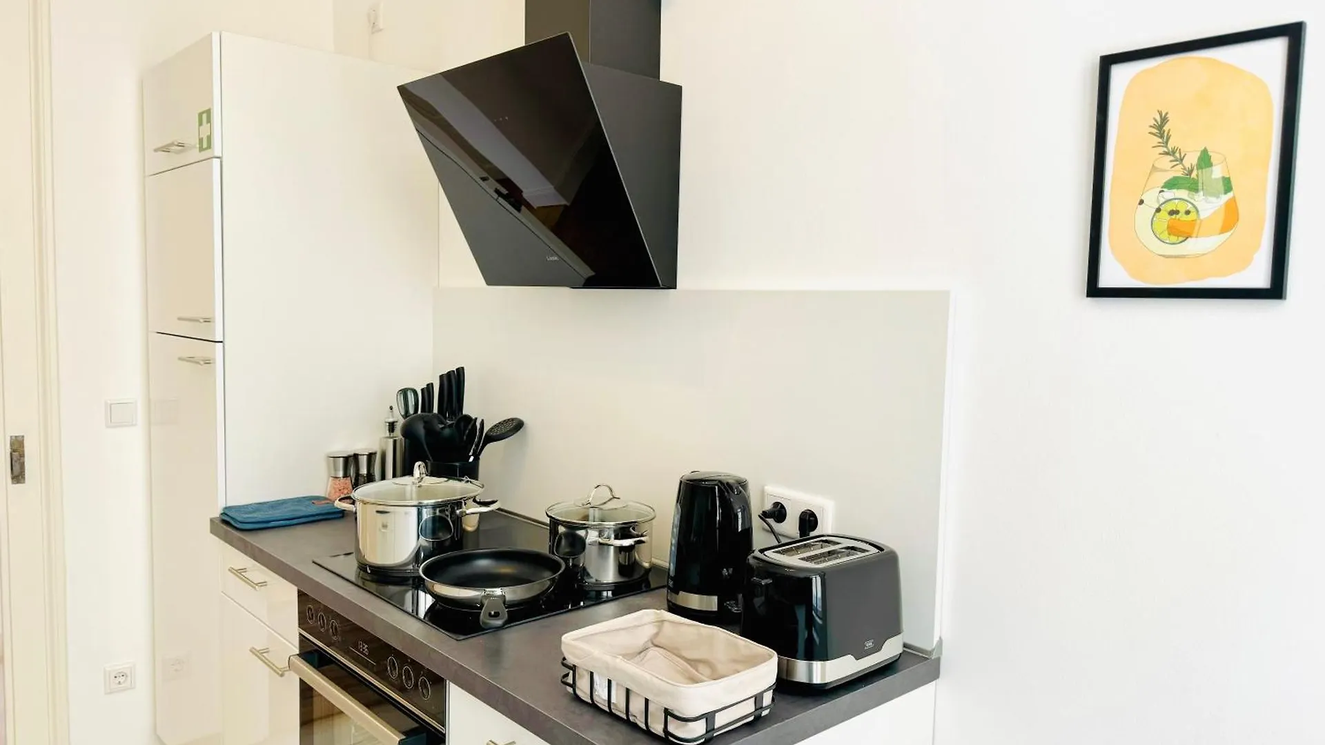 E&K Living - Design Apartments - Netflix - Audi - In Village - Free Parking Ingolstadt 0*,