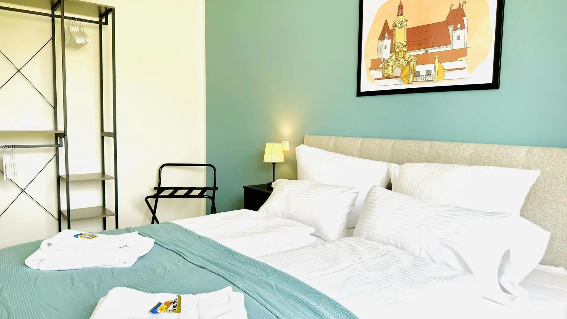 E&K Living - Design Apartments - Netflix - Audi - In Village - Free Parking Ingolstadt Aparthotel